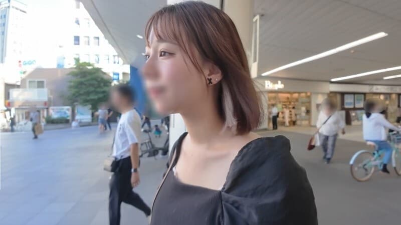 FC2-PPV-4768553 First Time F-Cup Beauty Takes Part-Time Job to Pay Tuition