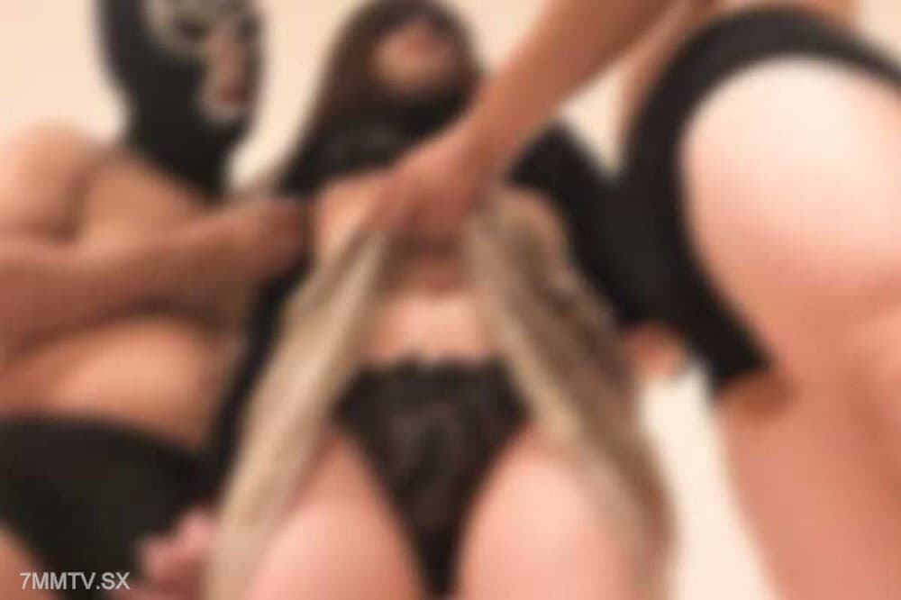 FC2-PPV-4813045 Sensual 3P Encounter with Pregnant Wife & Intimate Loan Conditions